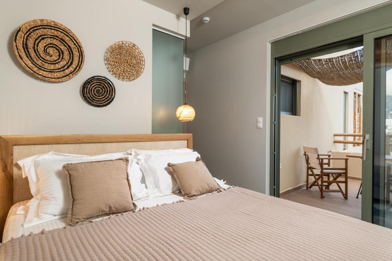 Villas Plumeria Палиохора Екстериор снимка